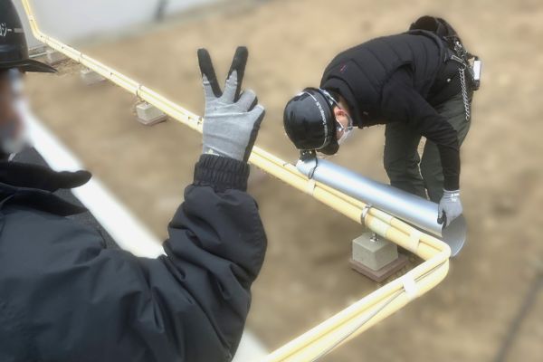 2人の施工中写真