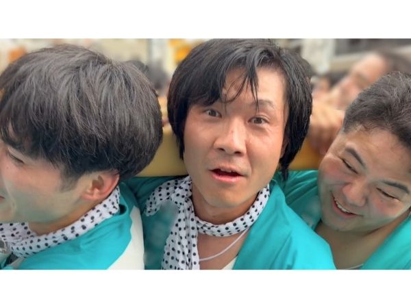 御神輿担ぎ中の顔アップ